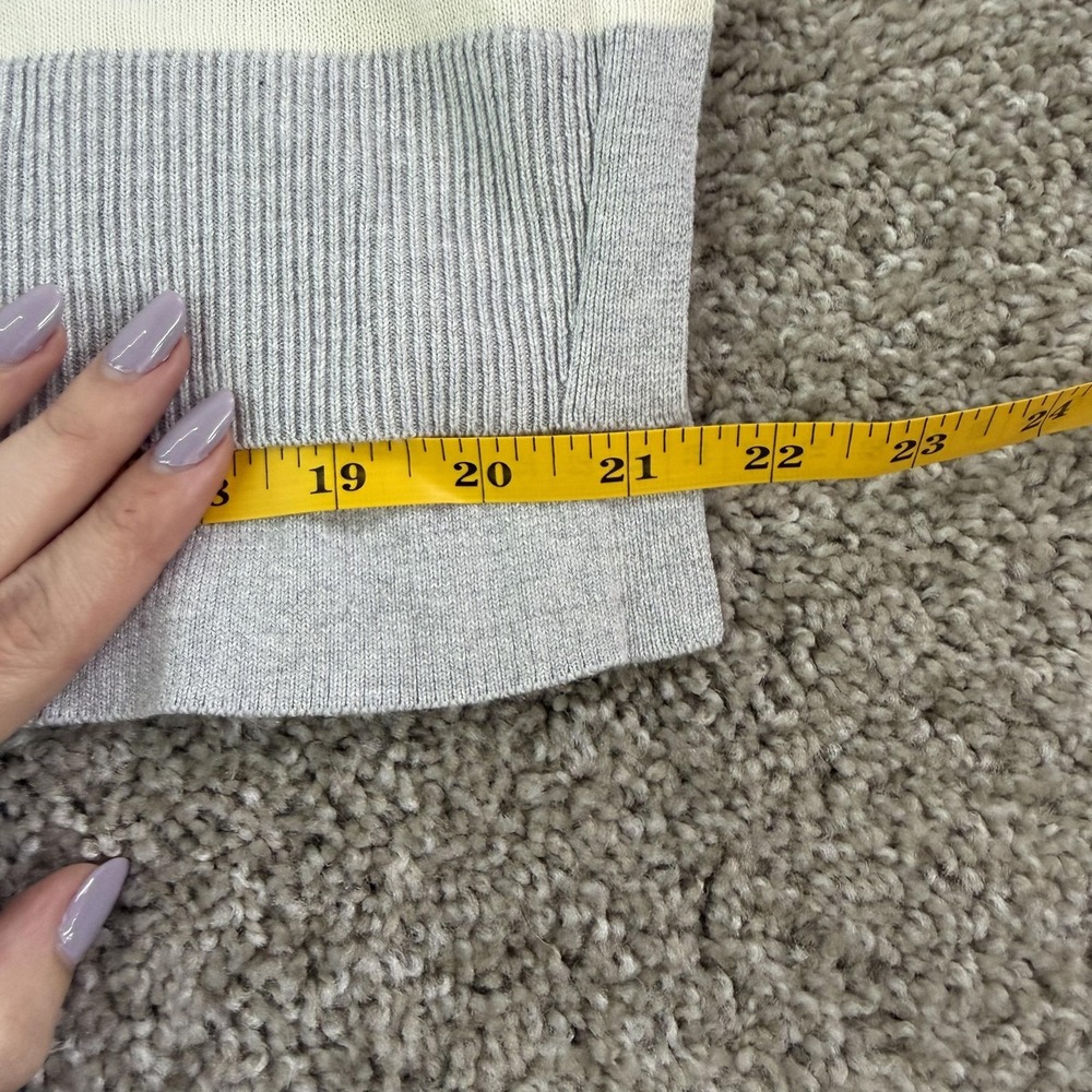Banana Republic Sweater Womens Large Gray Striped Crew Neck Tight-Knit Pullover - Picture 5 of 6